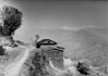 H�ngebruecke mit Blick auf Nilgiri(7051m)